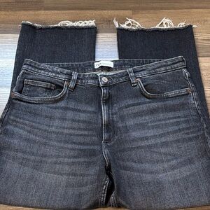 Zara black washed jeans five-pocket a high-rise waist, and a raw, distressed hem